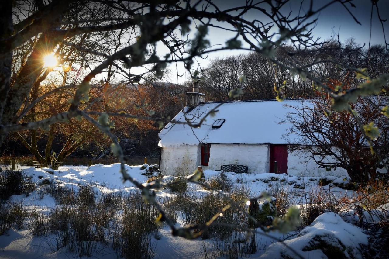 Skye Photo Centre Panzió Camastianavaig Kültér fotó