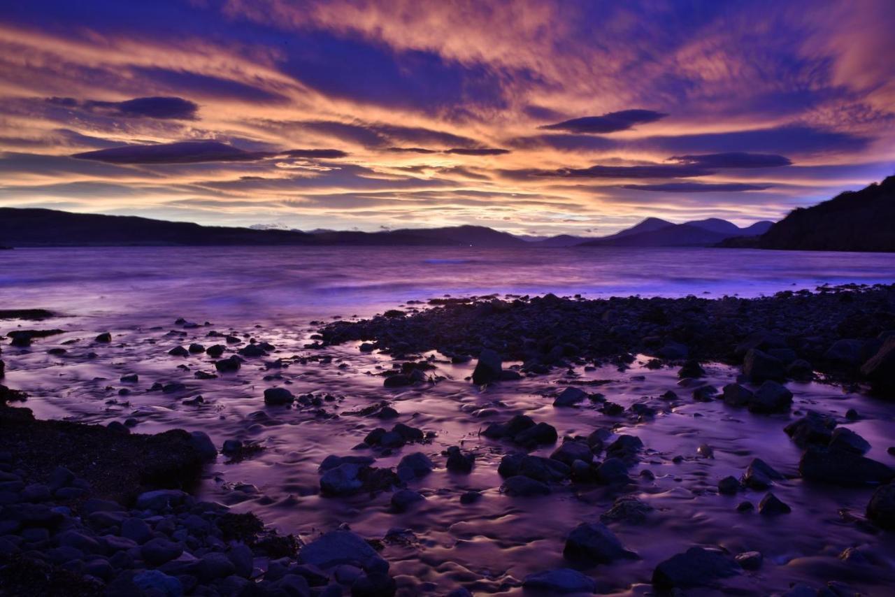 Skye Photo Centre Panzió Camastianavaig Kültér fotó