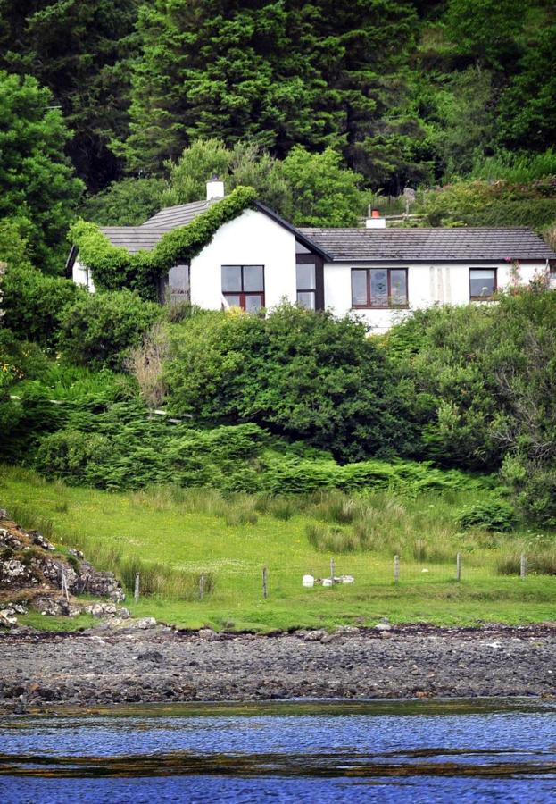 Skye Photo Centre Panzió Camastianavaig Kültér fotó