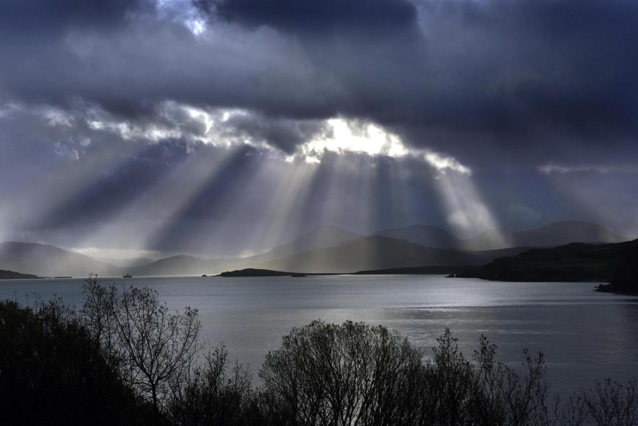 Skye Photo Centre Panzió Camastianavaig Kültér fotó